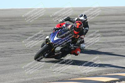 media/Oct-13-2025-Moto Forza (Mon) [[a66d839500]]/3-B Group/Session 2 (Bowl)/